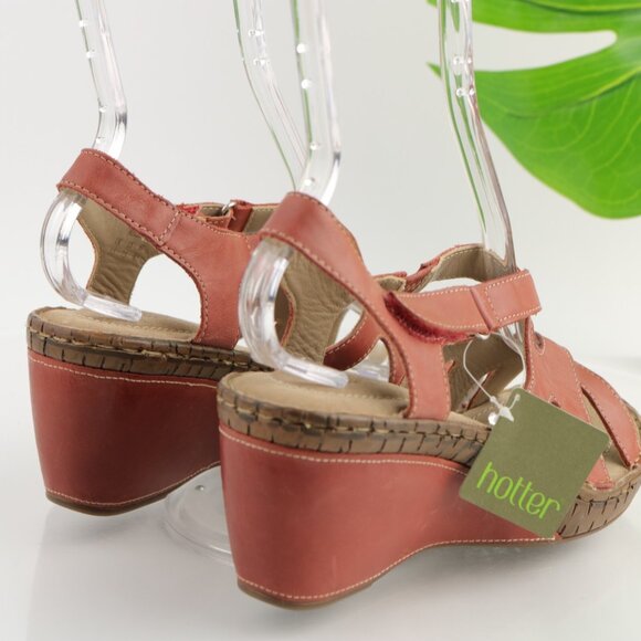 Hotter Womens Mellow Sandals Size 7.5 Red Leather Wedge Heel Strappy Slingback - Picture 3 of 12